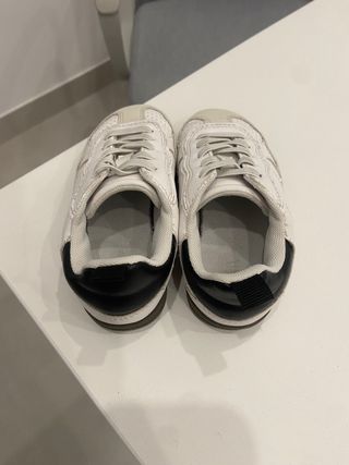 Deportivas Zara niño/niña Talla 25