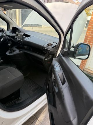 Peugeot Partner 2020