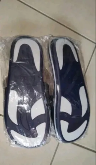 Pantuflas Zapatillas de Casa NUEVAS Talla 42-43