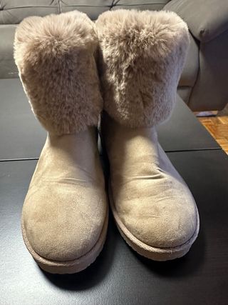 Botas Beige con Forro de Pelo