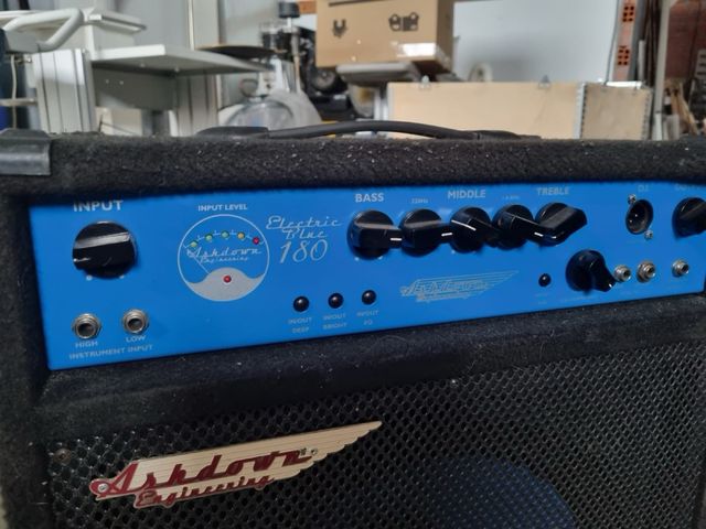 Amplificador Bajo Ashdown 180W