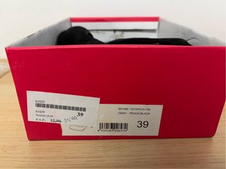 Elegante zapato tacón negro MARIA MARE