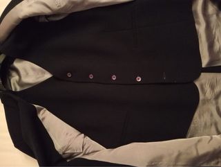 Traje de novio negro