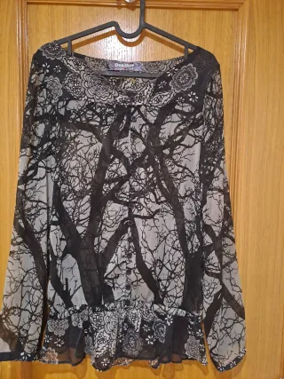 Camisa Desigual gasa manga larga estampada