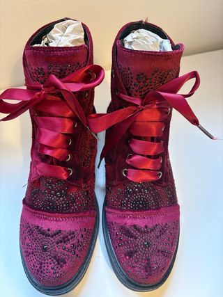 Botas terciopelo con pedrería