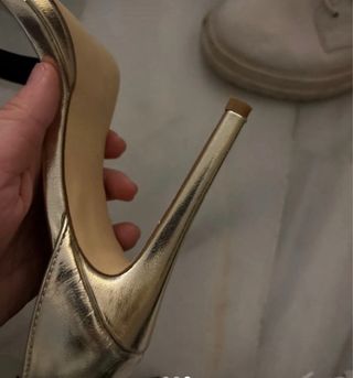 Tacones Ciaolei dorados talla 37