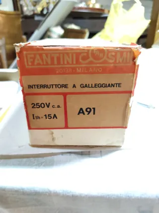 Interruttore galleggiante verde