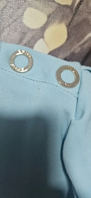 Camiseta DKNY manga larga