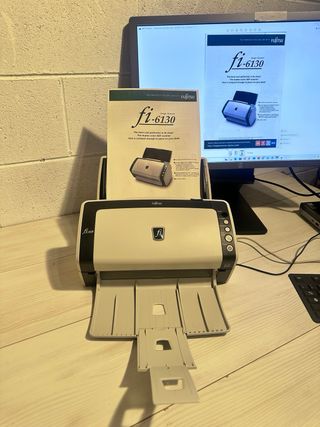 Scanner Professionale Fujitsu fi-6130, USB -Duplex