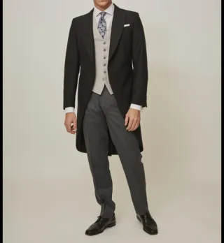 Traje de boda negro y gris