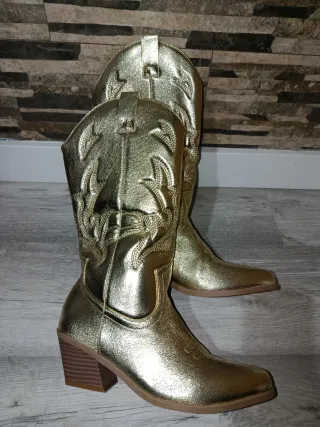 Botas cowboy doradas talla 41