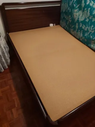 Estructura cama +REGALO colchón 135x180cm