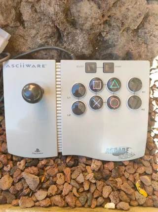 Joystick arcade Asciiware per PlayStation