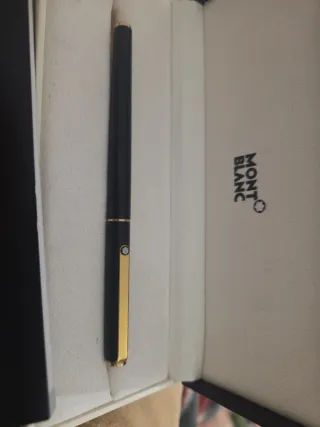 Pluma Mont Blanc Negra y Dorada