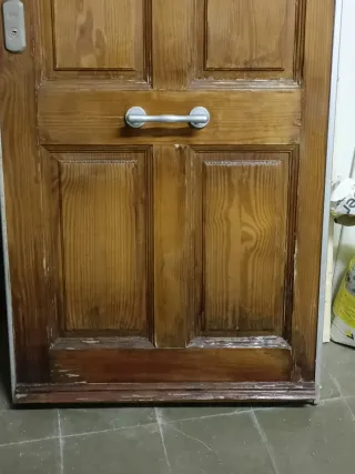 Puerta blindada de calle