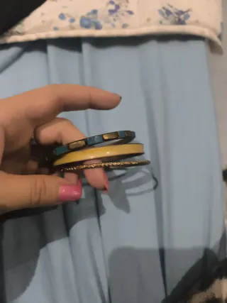 Lote de pulseras variadas