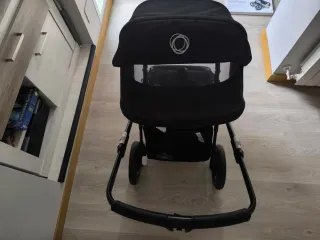 Bugaboo Fox 3 negro silla + capazo + extras