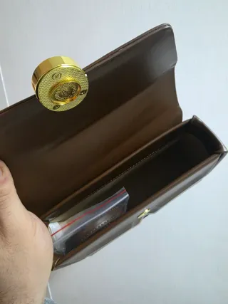 Borsetta rigida marrone