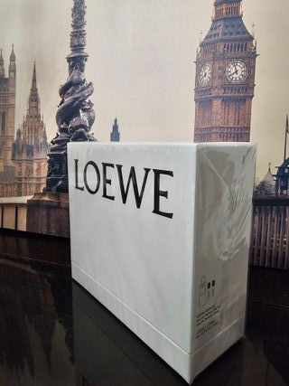 Estuche Loewe Esencia Eau de Parfum Hombre