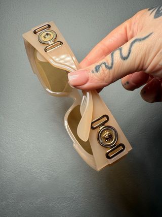 Occhiali da sole Versace Beige/Oro