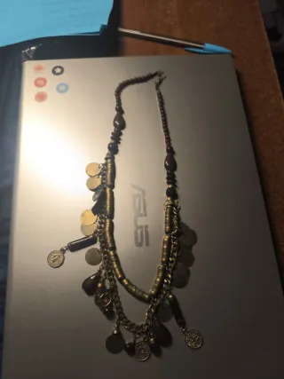 Colgante de monedas estilo étnico