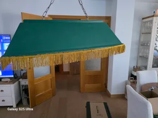 Lampada da biliardo verde con catene