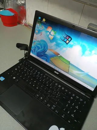 Portátil Acer V5 Negra recién instalado Windows 11