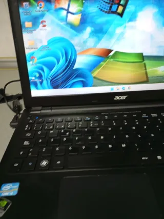 Portátil Acer V5 Negra recién instalado Windows 11