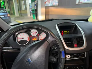 Peugeot 207 2007