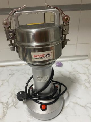 Molinillo SWISS LINE 150G SW-24150GM