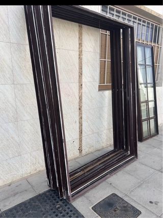 Ventana de aluminio doble cristal