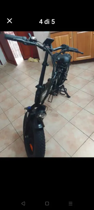 Bici elettrica pieghevole
