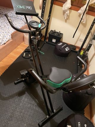 Bici Estática Cecotec Xbike Pro