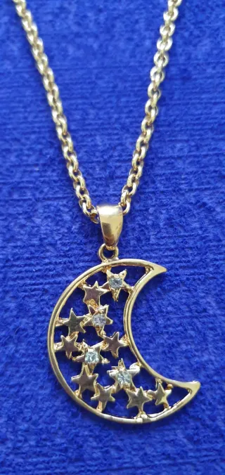 Cadena con colgante Luna Estrellas