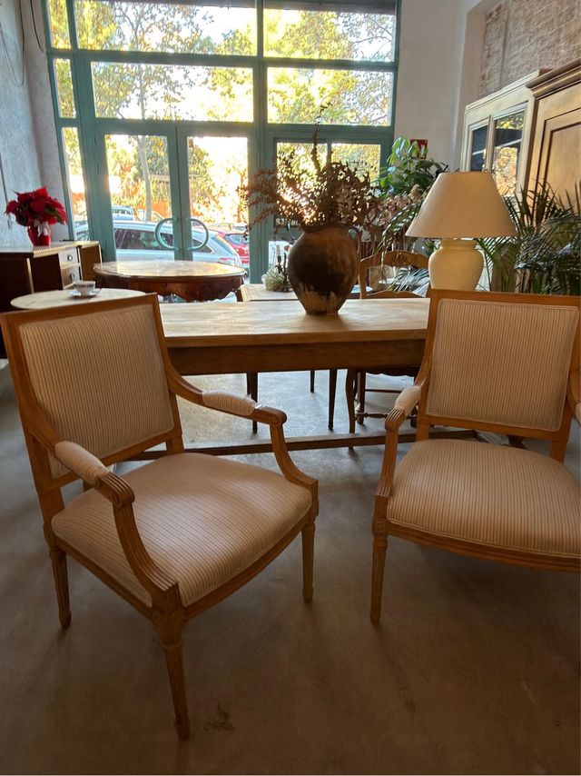 Coppia di poltrone francesi stile Luigi XVI in rovere