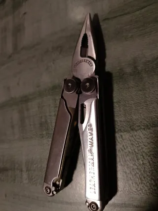 Navaja Leatherman Wave