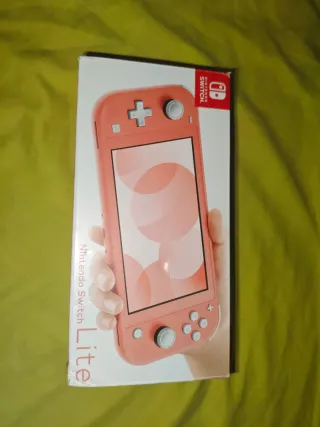 Nintendo Switch Lite Coral