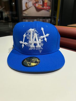 Gorra LA Talla 7 3/8 Azul Calaveras