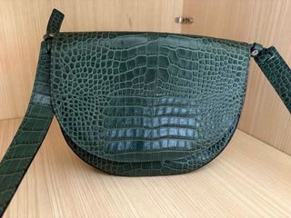 Bolso italiano piel verde cocodrilo