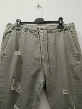 Jeans uomo Pull&Bear strappati verdi