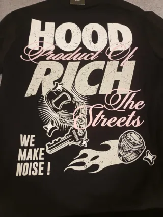 Camiseta Hoodrich Negra