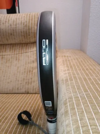 Pala Nox AT10 Genius 18K Agustín Tapia