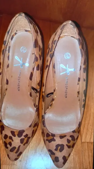 Zapatos de tacón leopardo talla 36