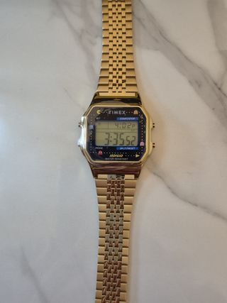 Reloj Timex T80 x Pac-Man Dorado Nuevo
