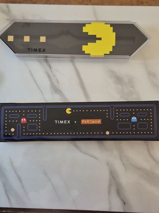 Reloj Timex T80 x Pac-Man Dorado Nuevo