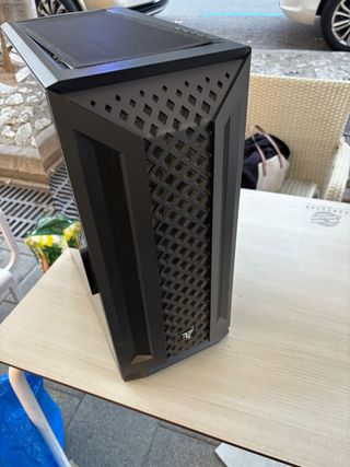 PC Gamer Tempest PSU PRO 650W