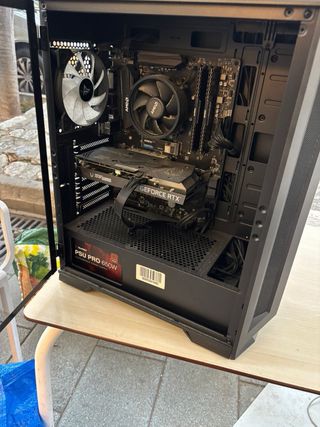 PC Gamer Tempest PSU PRO 650W