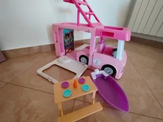 Camper Barbie come nuovo