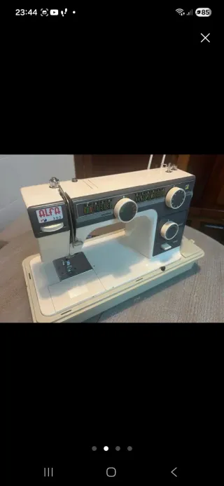 Máquina de coser Alfa 393