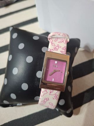 Reloj V&L Victorio & Lucchino.